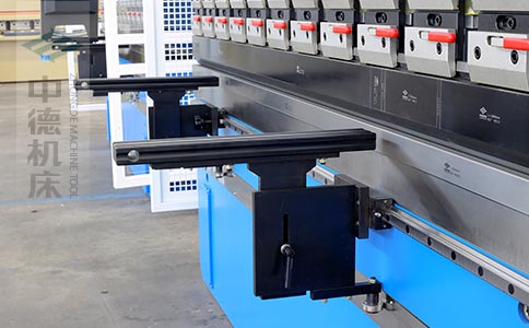 ZDPK-8025固定式ABS工程塑料托料架,不劃傷加工板材表面,是不銹鋼鈑金不可缺的輔助神器.jpg ZDPK-8025固定式ABS工程塑料托料架,不劃傷加工板材表面,是不銹鋼鈑金不可缺的輔助神器.jpg